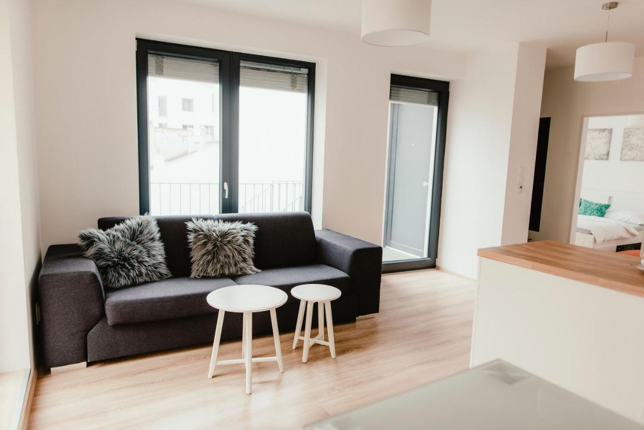 Wake Up Apartments Бърно Екстериор снимка